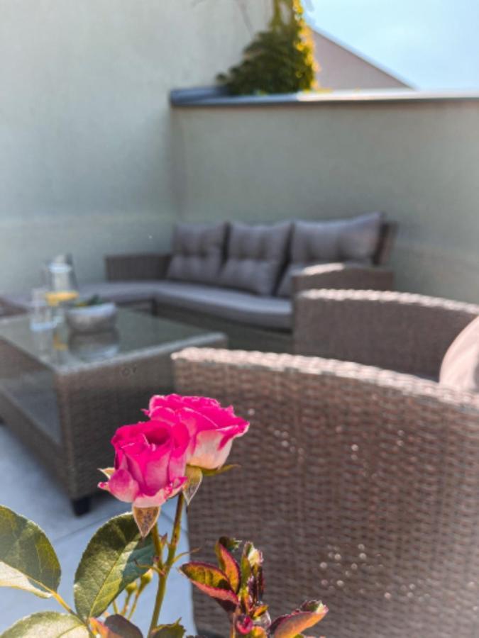 Apartman Niklan Roznov pod Radhostem Luaran gambar