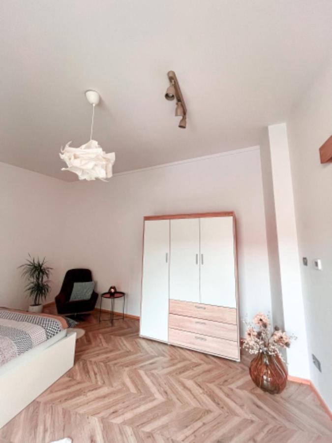 Apartman Niklan Roznov pod Radhostem Luaran gambar